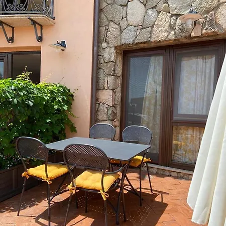 Casa Ludovica A 100 Passi Dal Mare Apartment Àrbatax