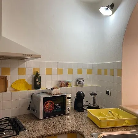Casa Ludovica A 100 Passi Dal Mare Apartment Àrbatax