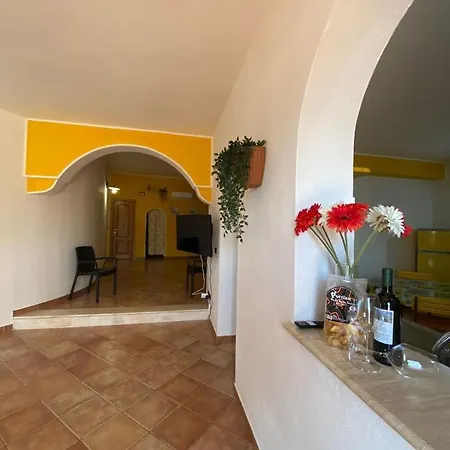 Casa Ludovica A 100 Passi Dal Mare * ארבאטקס