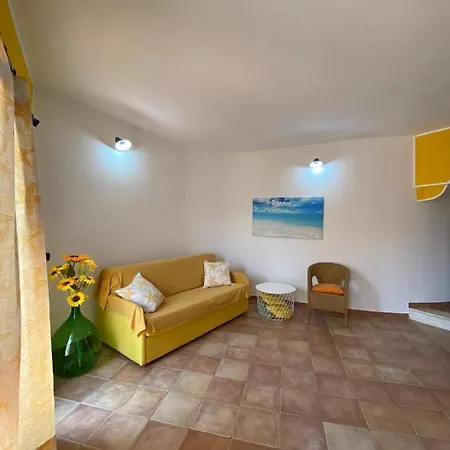 Casa Ludovica A 100 Passi Dal Mare דירה *