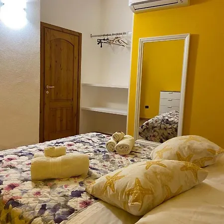 דירה Casa Ludovica A 100 Passi Dal Mare ארבאטקס