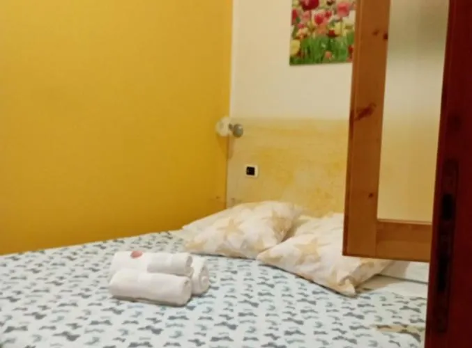 Lägenhet Casa Ludovica A 100 Passi Dal Mare