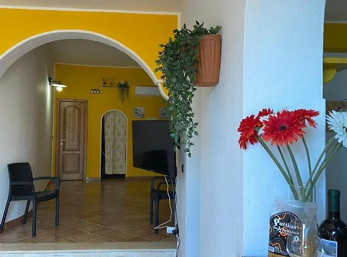 Lägenhet Casa Ludovica A 100 Passi Dal Mare Àrbatax