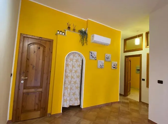 Casa Ludovica A 100 Passi Dal Mare Lägenhet Àrbatax